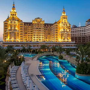 5* אתר נופש Royal Palace