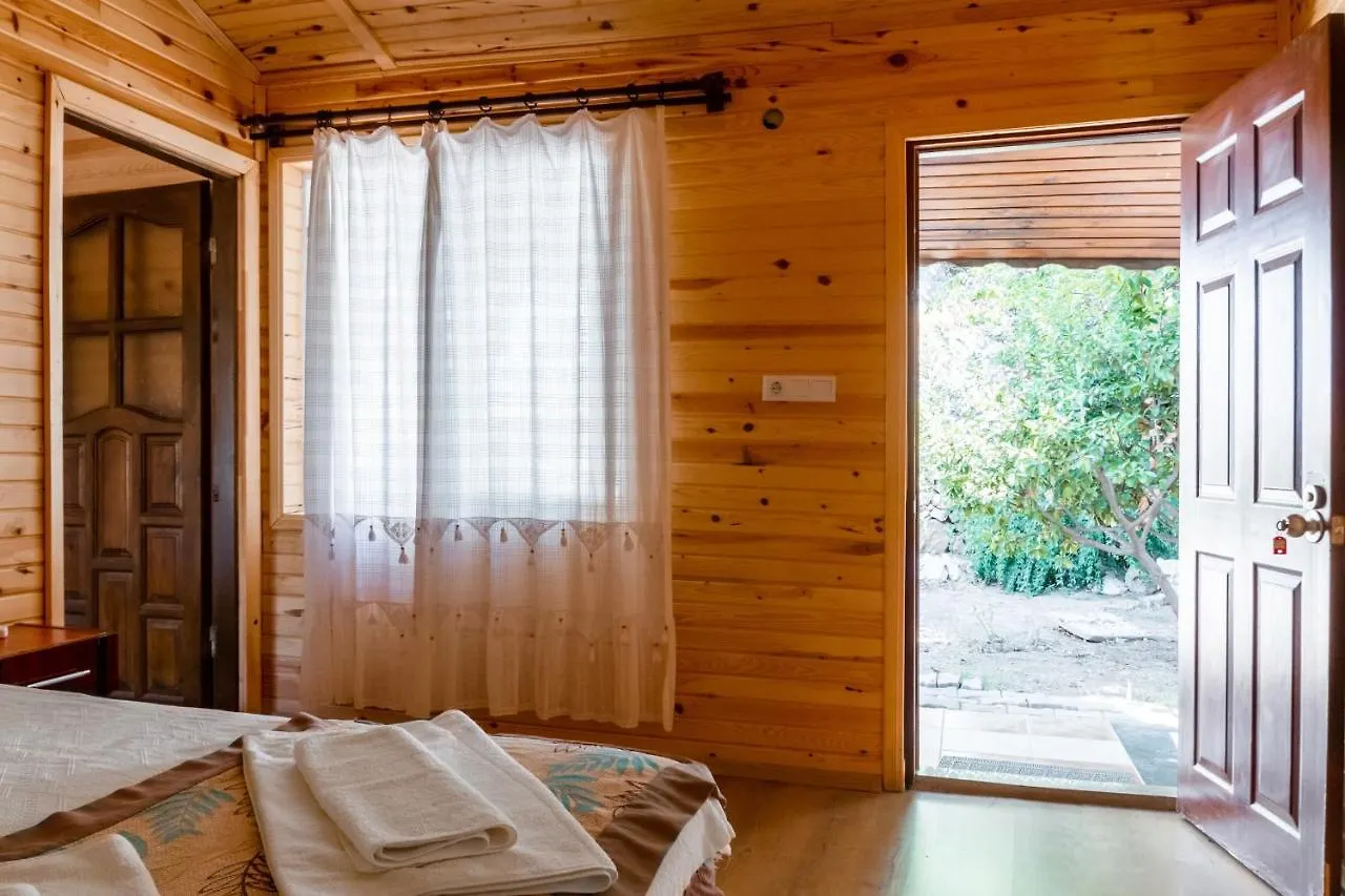 Village Garden Pansiyon Antalya Homestay