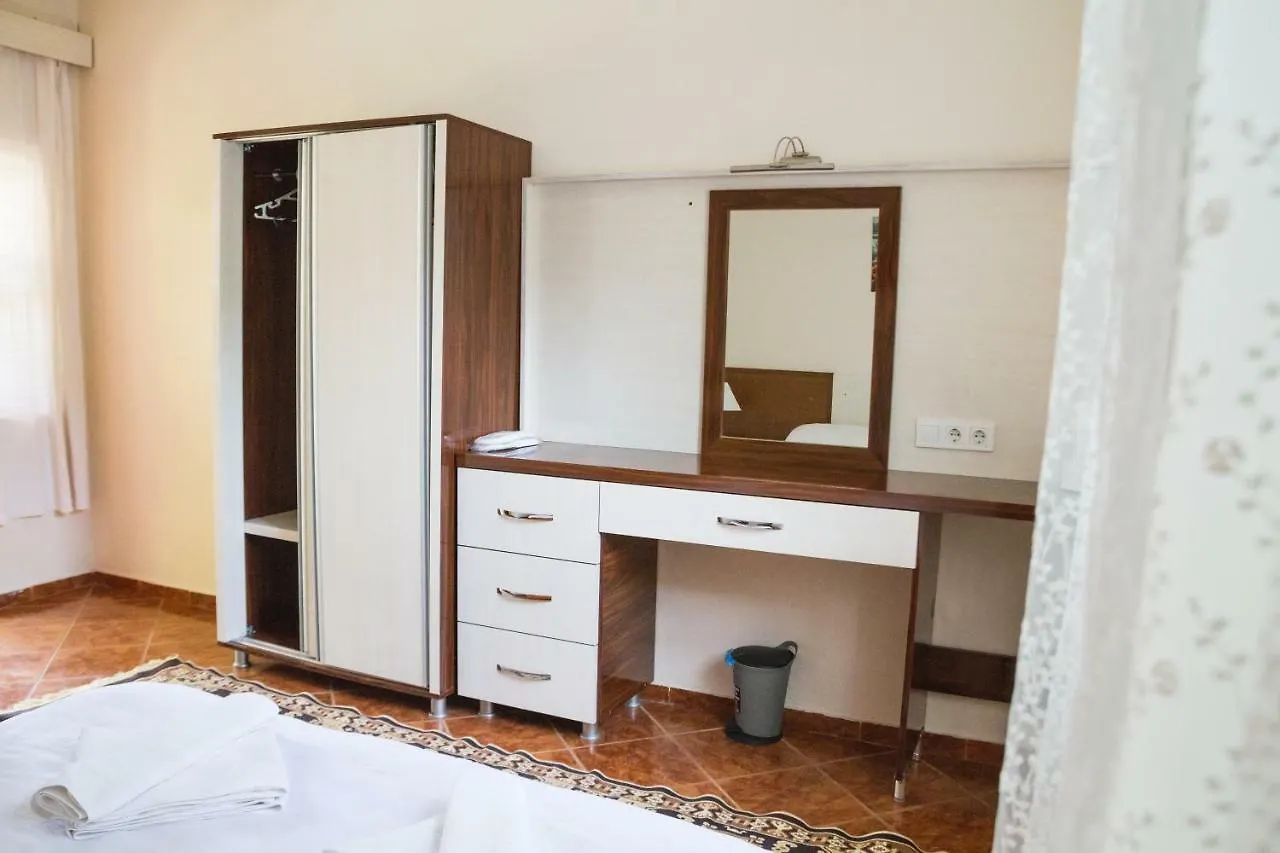 Village Garden Pansiyon Antalya Homestay